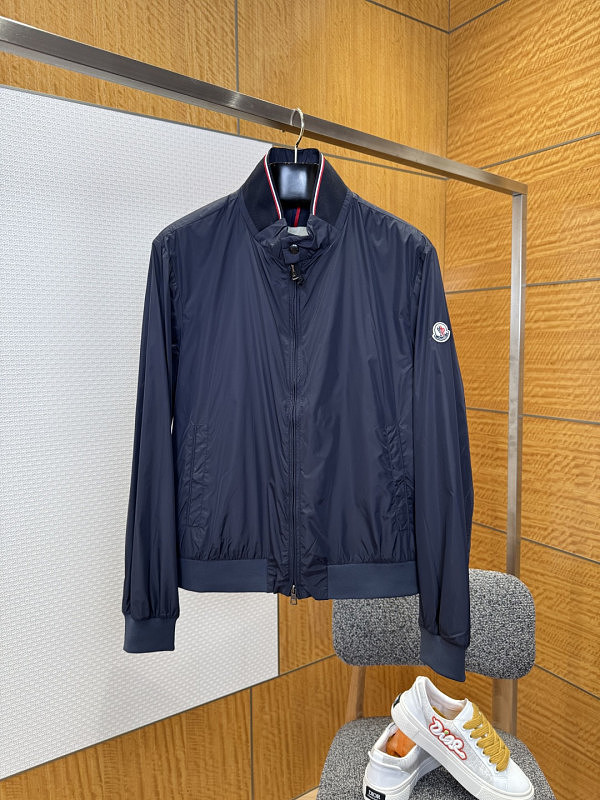 Br Fashionable Jackets Made Of Italian Imported Fabrics Are Synchronized With European Cou