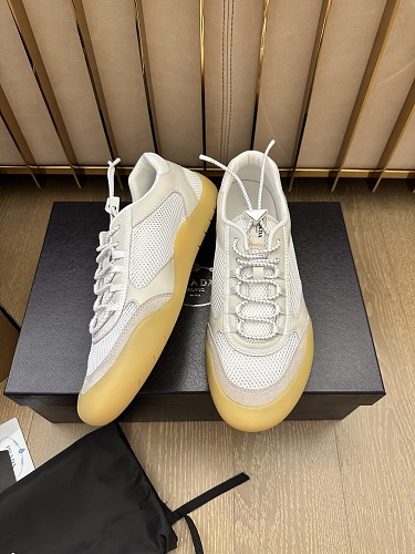 Sneakers from 1to1