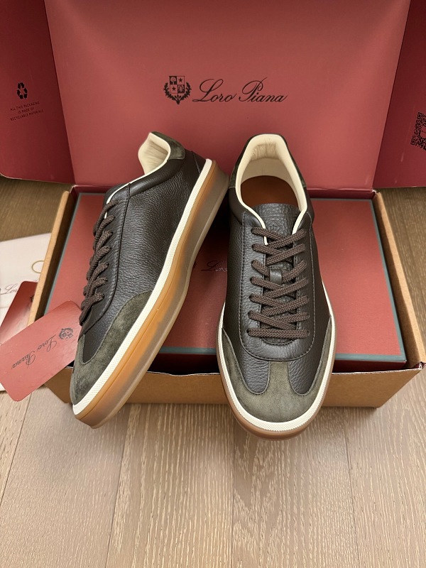 Sneakers from 1to1