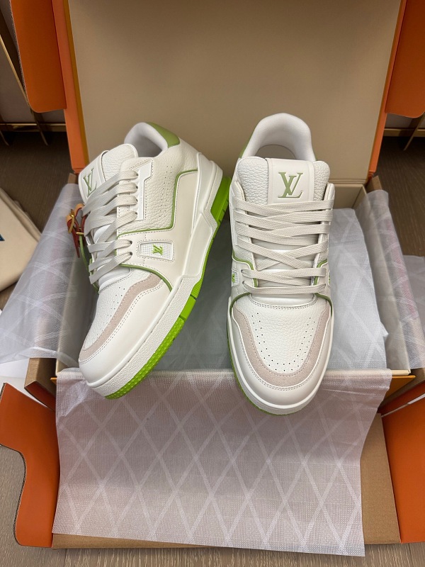 Sneakers from 1to1