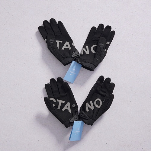 Gloves from 3125tiger