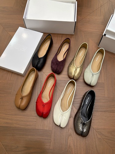 Shoes from 3125tiger
