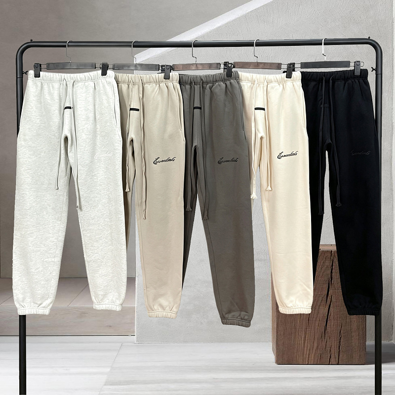 Lili-23343 Essentials Pants