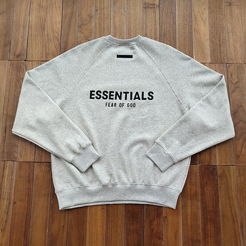 The Model Wear Size S In The Photo