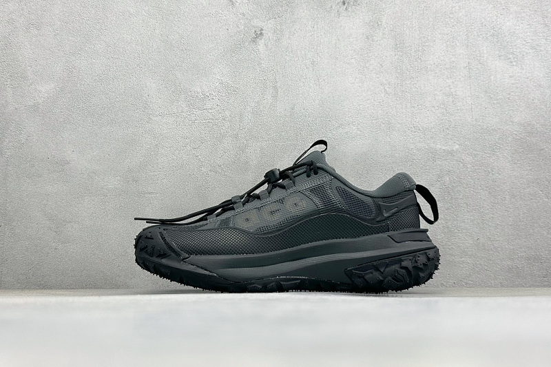 Nike Zhenhui-NK Acg Mountain Fly 2 Low -DV7903-300