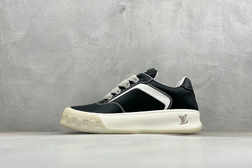 Zhenhui-Tilted Low Sneakers