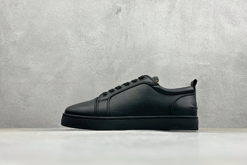 CL Louis Junior Spikes