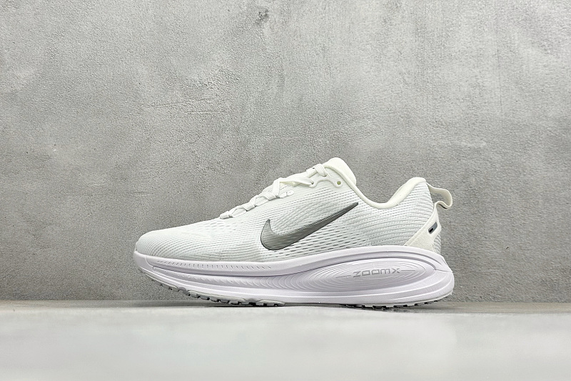 Zhenhui-Nike Vomero 18 -HM6804-100