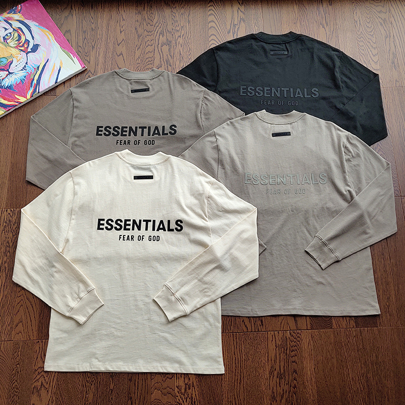 The Model Wear Size M In The Photo