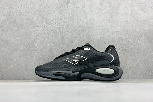 Zhenhui-New Balance X Klutch Athletics AC Runner NB -MACR18LN