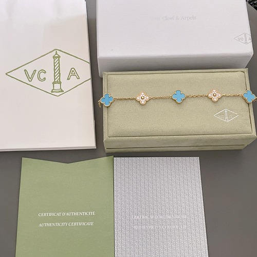 Bracelet from 3125tiger