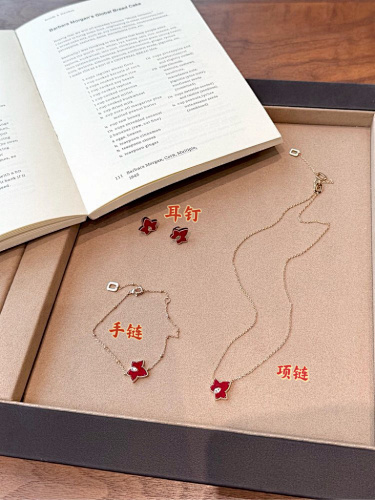 Necklace from 3125tiger