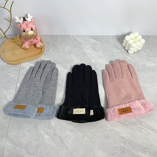 Gloves from 3125tiger