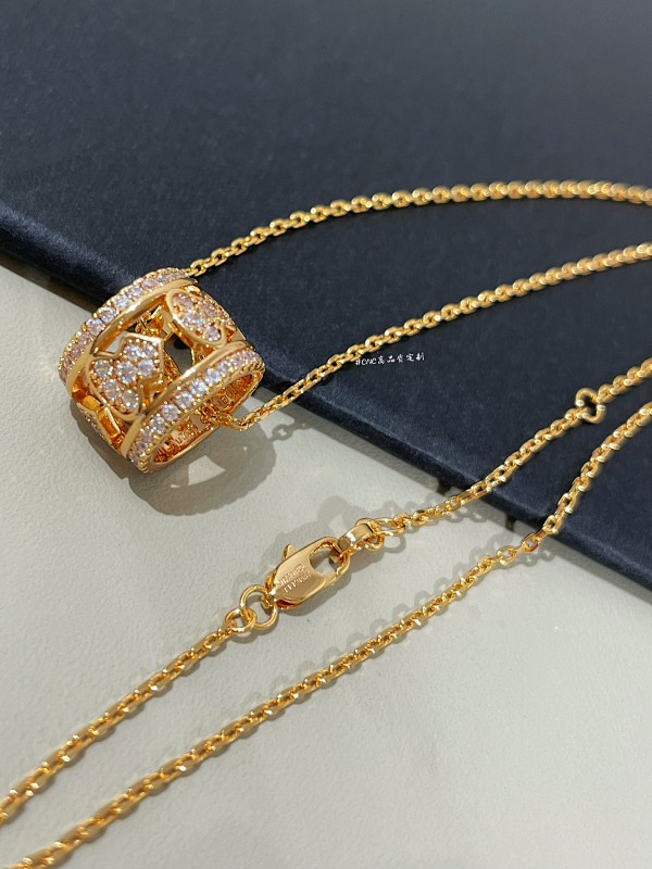 Necklace from 3125tiger