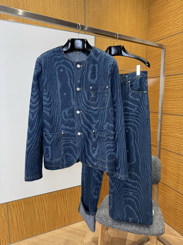 Set from 3125tiger