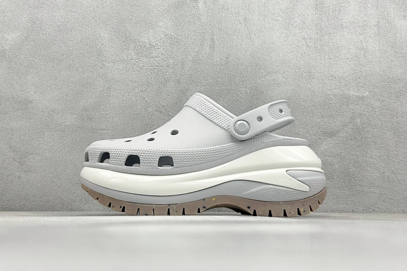Zhenhui-K Crocs