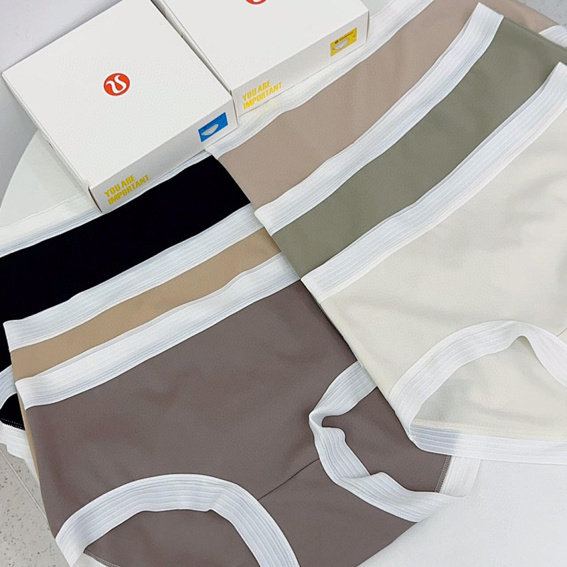 Close-fitting Clothes Are Not Supported For Return