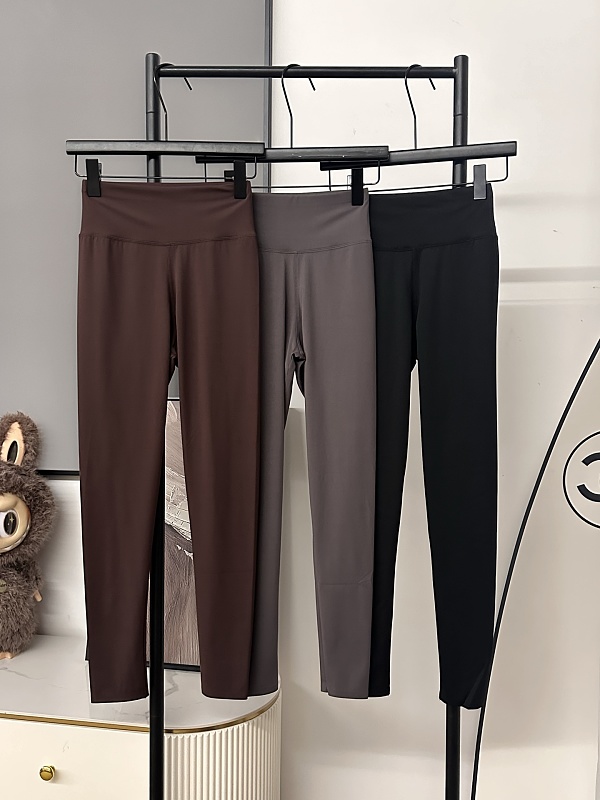 IT Lululemon 2-12
