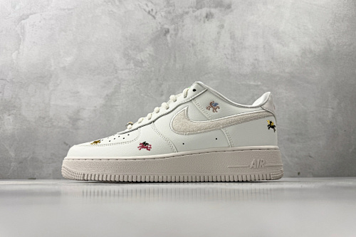 Zhenhui- Nike Air Force 1 '07 -IQ1143-100