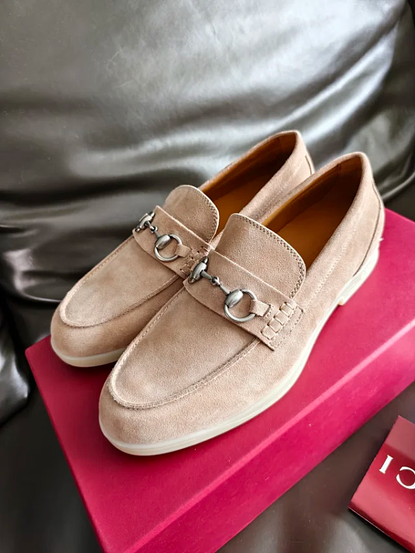On Sales Uk7 Eu41