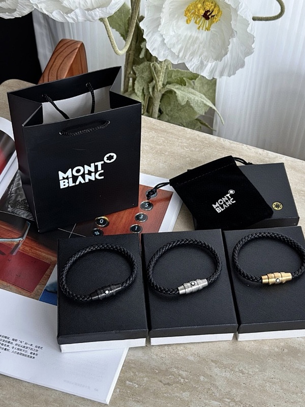 Bracelet from 3125tiger
