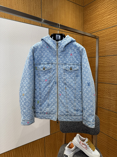 Down jacket from 3125tiger
