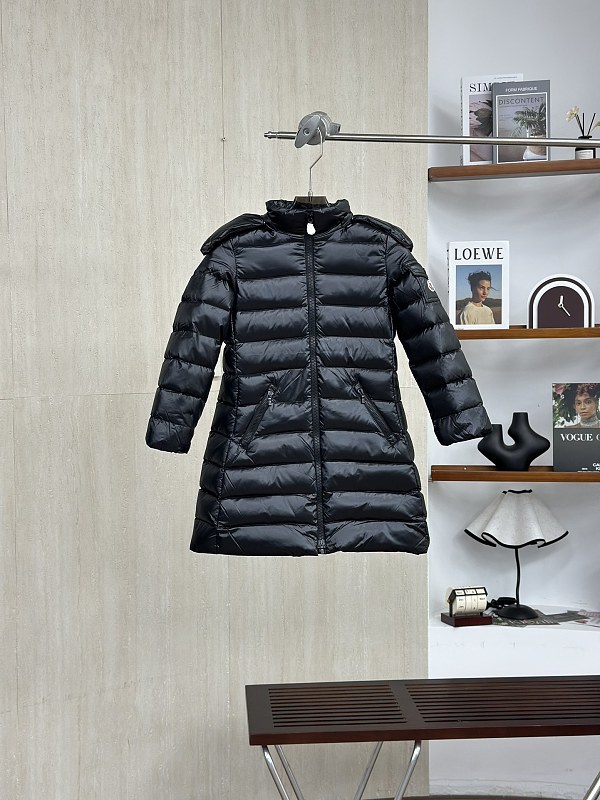 IT Moncler 4-12A