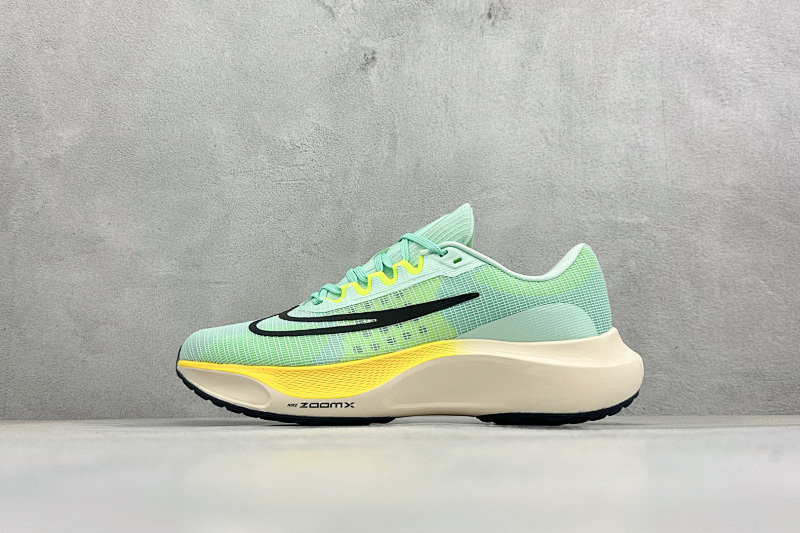 Nike Zhenhui--NK Zoom Fly 5 -DM8968-300