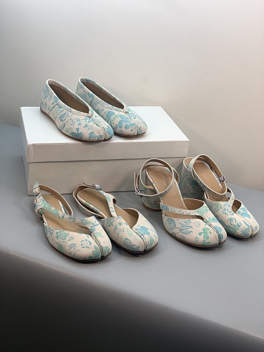 Shoes from 3125tiger