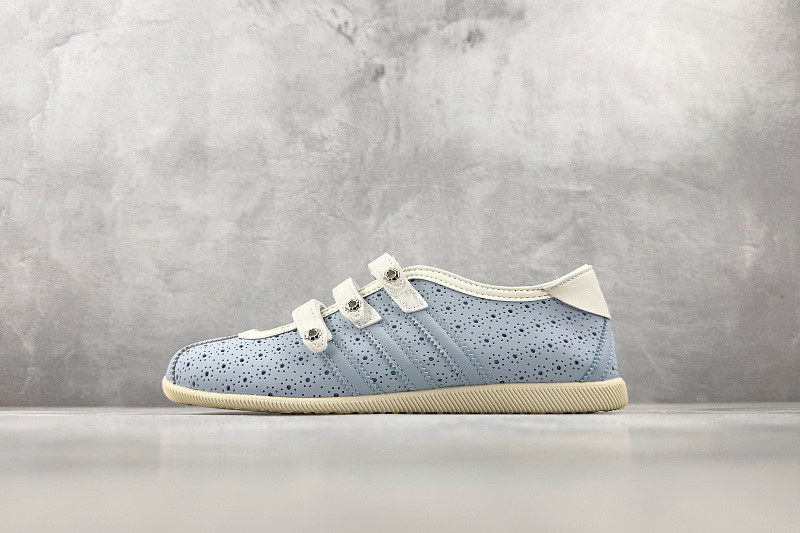 Shoes from 3125tiger