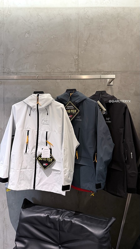 Yuzhou-JIL Sander Co-branded Gore-Tex Loose Color-Blocked Hooded Ski Jacket