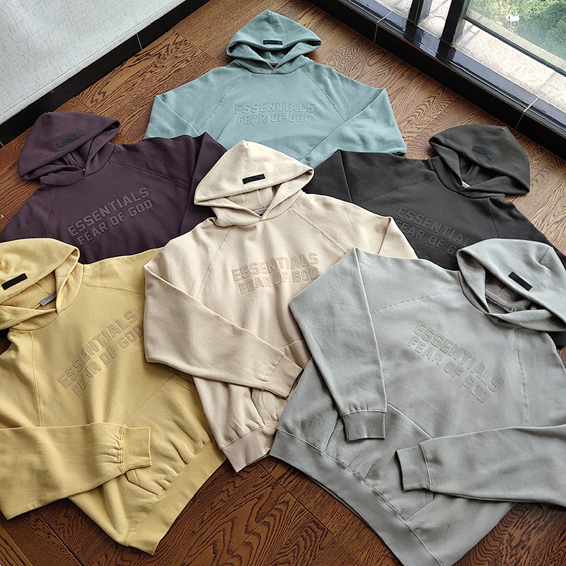 The Model Wear Size M In The Photo
