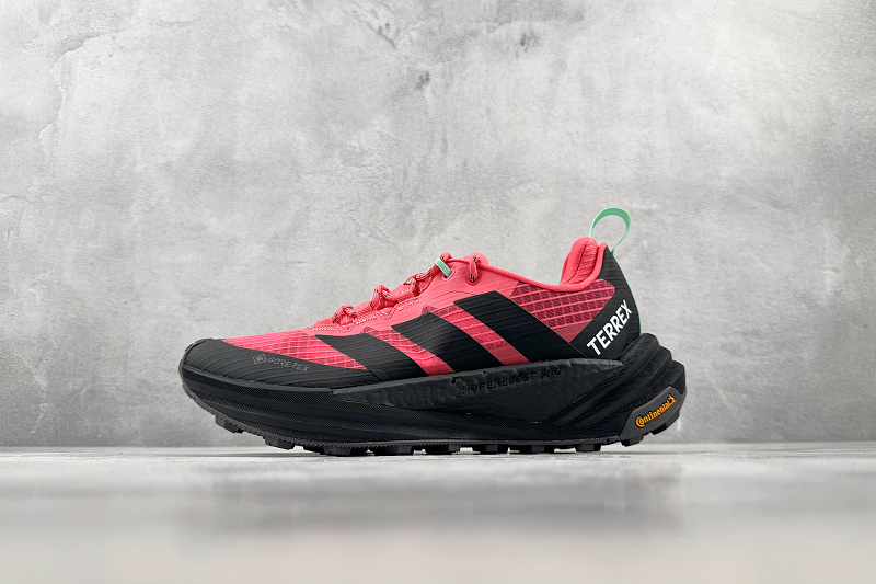 Adidas Zhenhui- Terrex 40-45