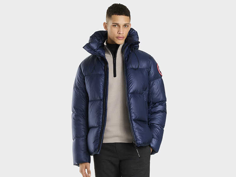 Crofton Puffy Red Badge Navy
