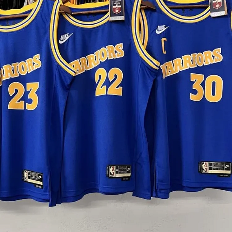Lili-06030050 23 30 23 11 3 Nba