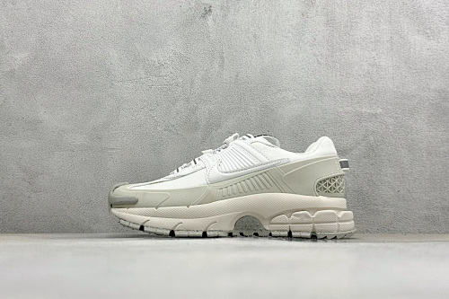 Zhenhui-Nike Zoom Vomero Roam