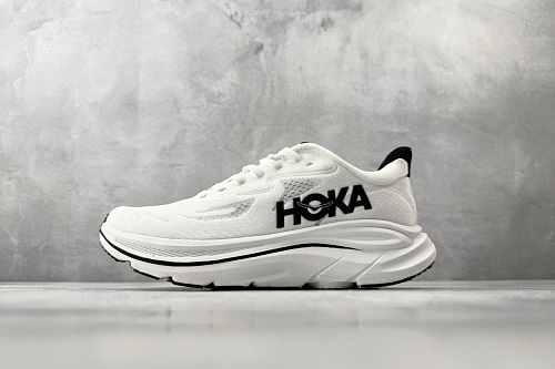 Zhenhui- Hoka One Clifton 10