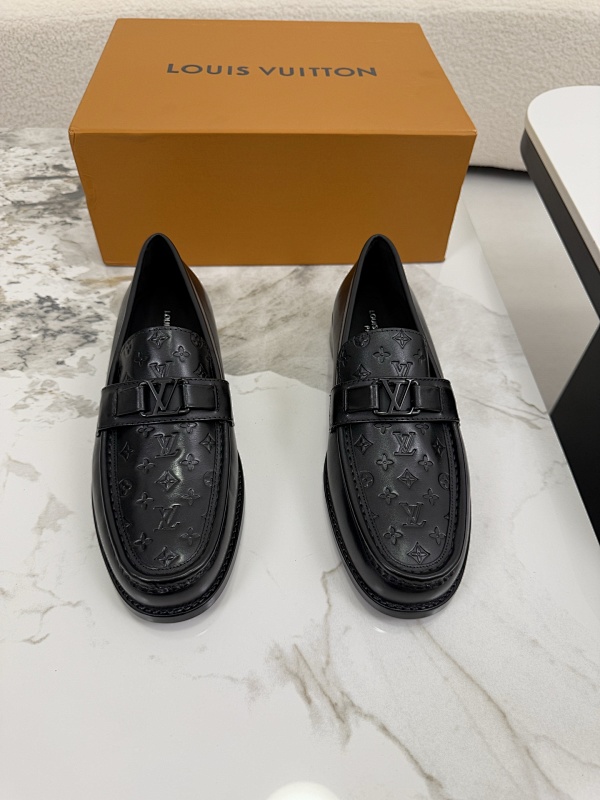 Shoes from 3125tiger
