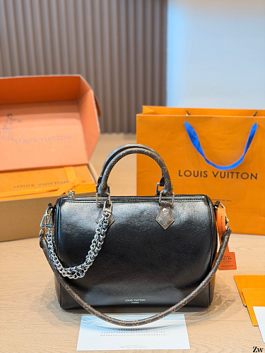 Louis Vuitton Xinxin LV 30cm