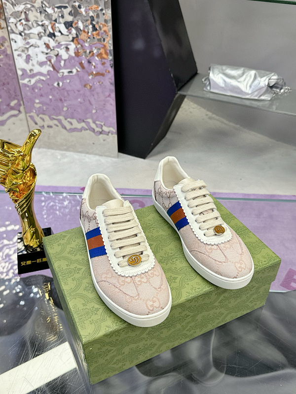 Shoes from 3125tiger