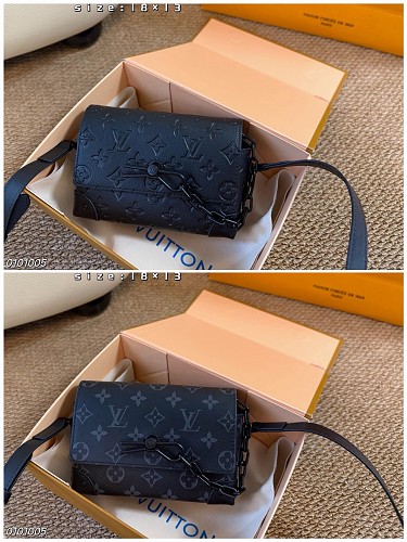 Louis Vuitton Xinxin LV Steamer Trunk 18 13cm