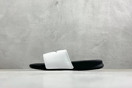 Zhenhui-Nike Benassi Swoosh -666089-100