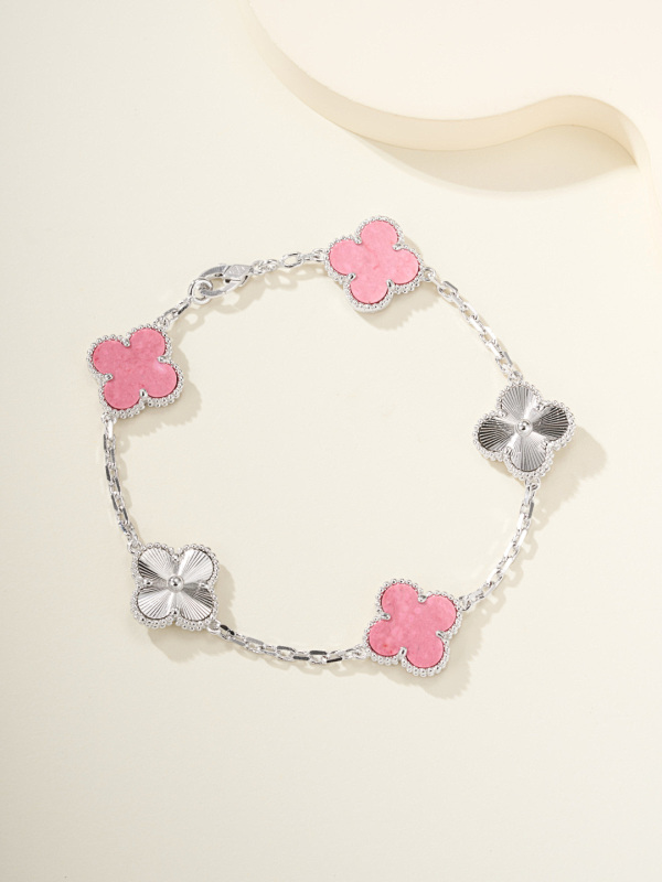 Bracelet from 3125tiger