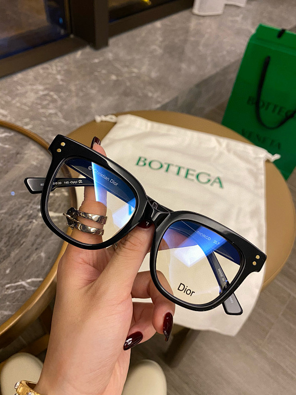 Glasses from 3125tiger