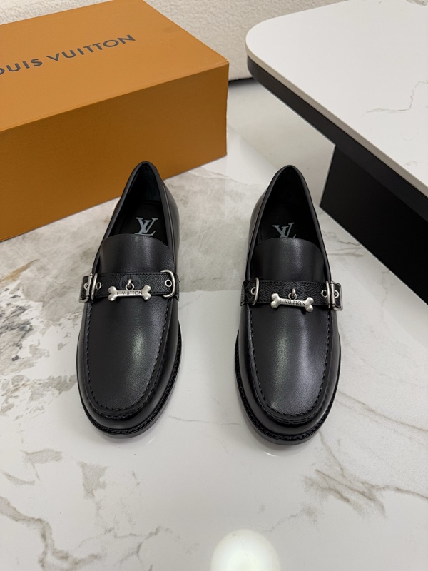 Shoes from 3125tiger