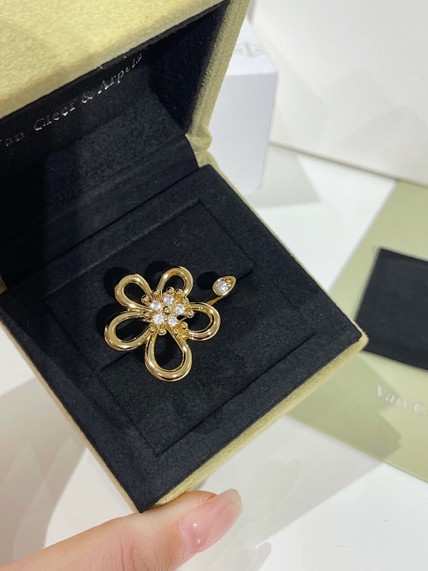 Ring from 3125tiger