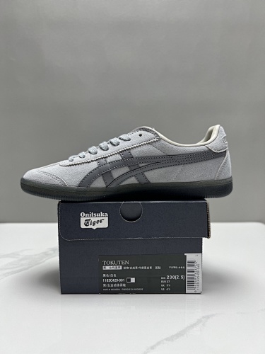 Shoes from 3125tiger