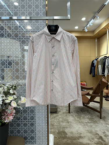Louis Vuitton shirt