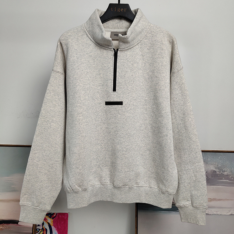 The Model Wear Size S In The Photo