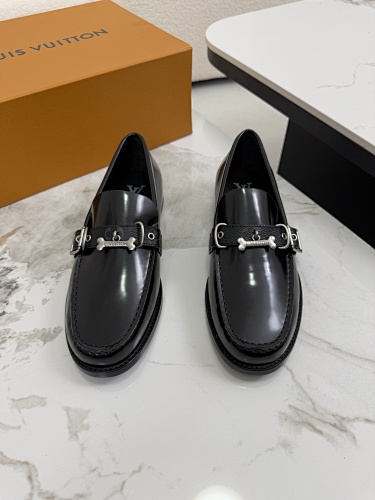 Shoes from 3125tiger